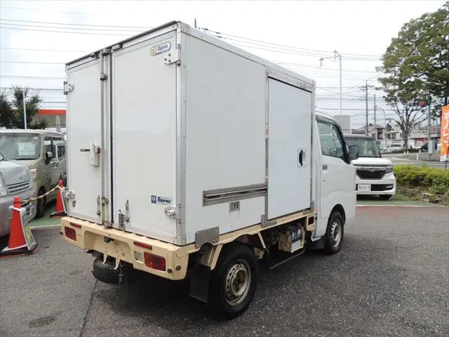 ダイハツ ハイゼットトラック EBD-S510P(4WD)の写真14