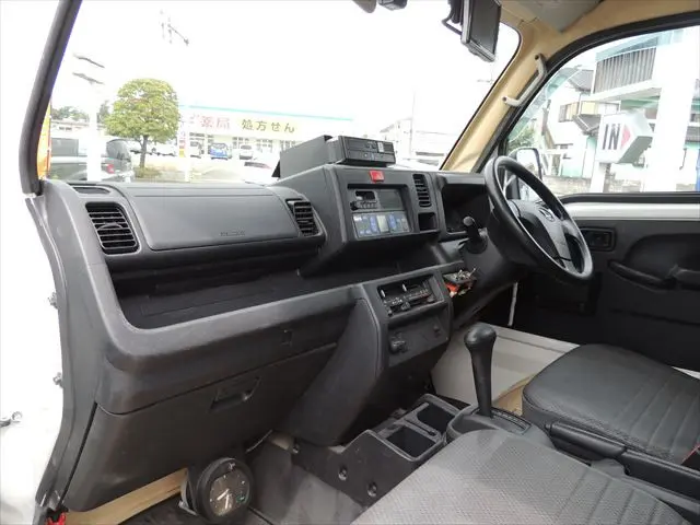 ダイハツ ハイゼットトラック EBD-S510P(4WD)の写真21