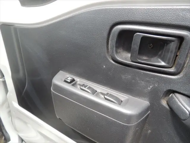 ダイハツ ハイゼットトラック EBD-S510P(4WD)の写真27