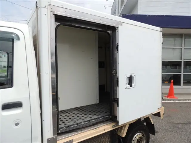 ダイハツ ハイゼットトラック EBD-S510P(4WD)の写真38