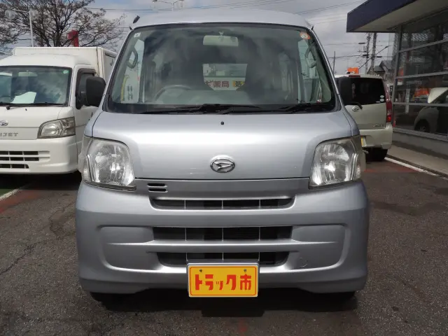 ダイハツ ハイゼットバン EBD-S321V(2WD)の写真2