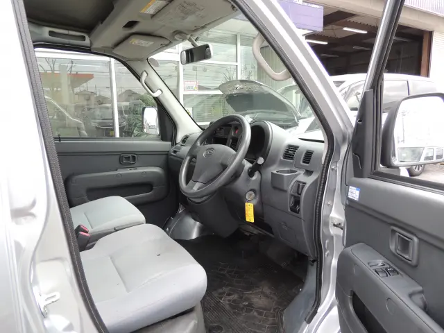 ダイハツ ハイゼットバン EBD-S321V(2WD)の写真23