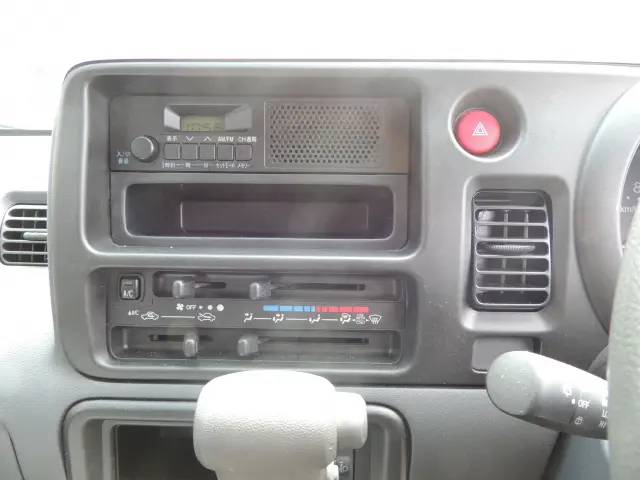 ダイハツ ハイゼットバン EBD-S321V(2WD)の写真30