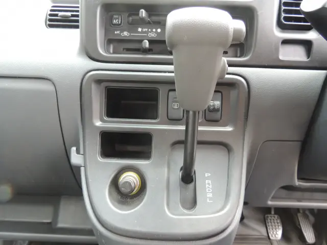 ダイハツ ハイゼットバン EBD-S321V(2WD)の写真31