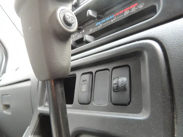 ダイハツ ハイゼットバン EBD-S321V(2WD)の写真32