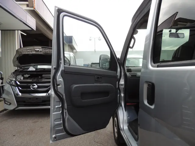 ダイハツ ハイゼットバン EBD-S321V(2WD)の写真39