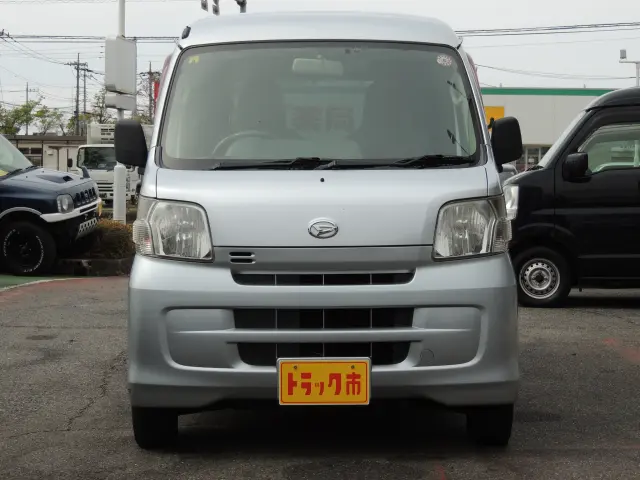 ダイハツ ハイゼットバン EBD-S321V(2WD)の写真2