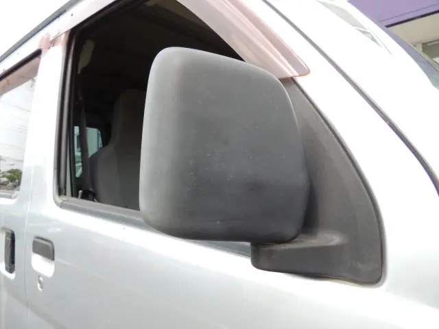 ダイハツ ハイゼットバン EBD-S321V(2WD)の写真3