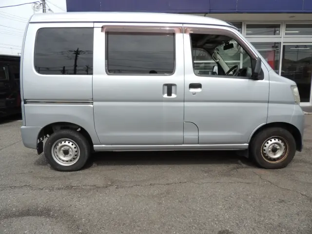 ダイハツ ハイゼットバン EBD-S321V(2WD)の写真11