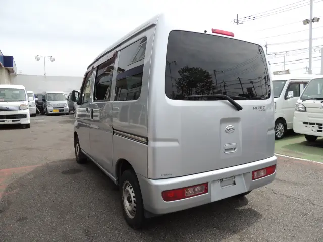 ダイハツ ハイゼットバン EBD-S321V(2WD)の写真18