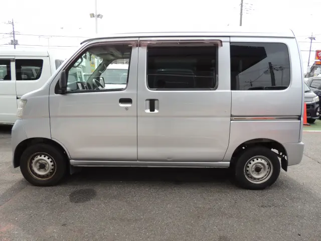 ダイハツ ハイゼットバン EBD-S321V(2WD)の写真20