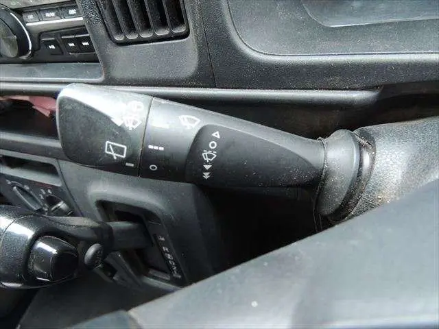 ダイハツ ハイゼットバン EBD-S321V(2WD)の写真30