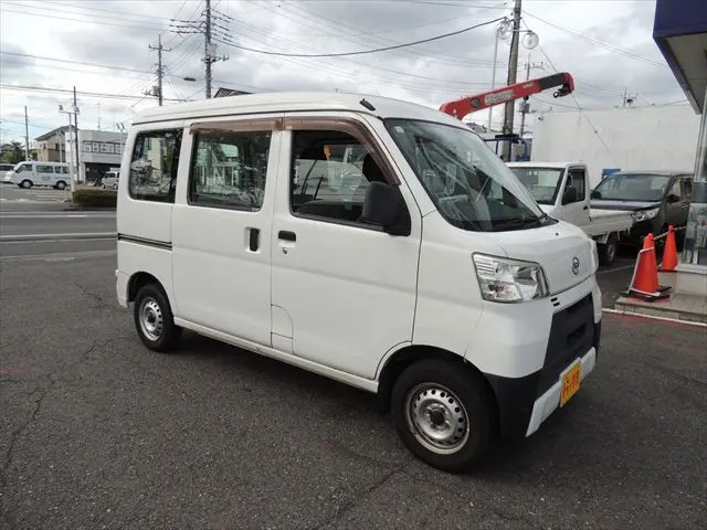ダイハツ ハイゼットバン EBD-S321V(2WD)の写真4