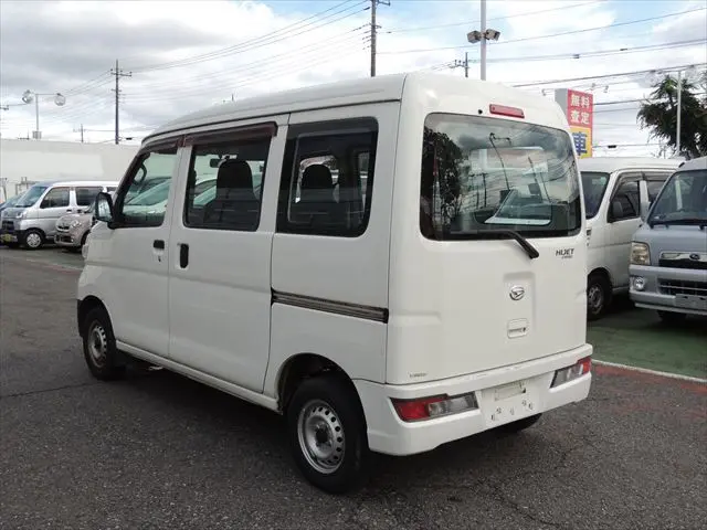ダイハツ ハイゼットバン EBD-S321V(2WD)の写真9