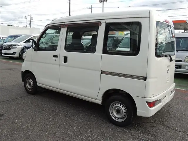 ダイハツ ハイゼットバン EBD-S321V(2WD)の写真10