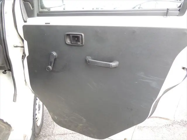 ダイハツ ハイゼットバン EBD-S321V(2WD)の写真23