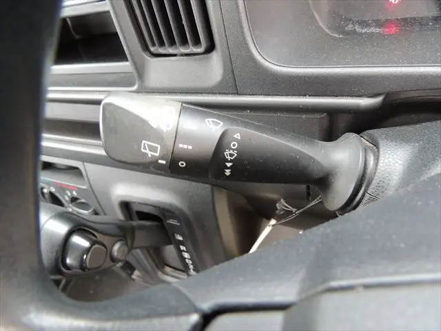 ダイハツ ハイゼットバン EBD-S321V(2WD)の写真31