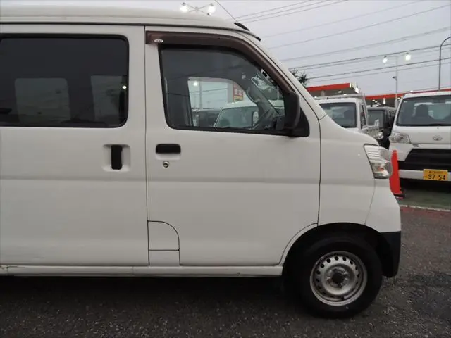 ダイハツ ハイゼットバン EBD-S321V(2WD)の写真11