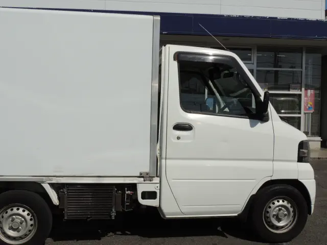日産 クリッパートラック GBD-U71T(2WD)の写真6