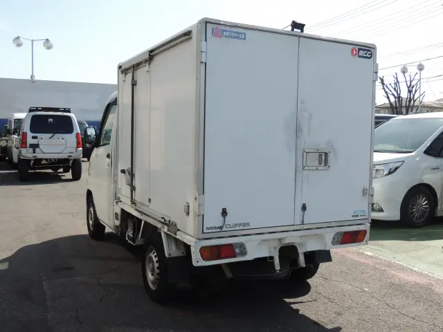 日産 クリッパートラック GBD-U71T(2WD)の写真11