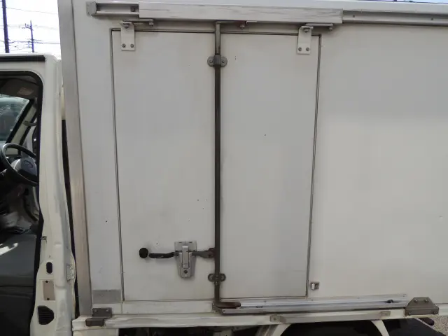 日産 クリッパートラック GBD-U71T(2WD)の写真44