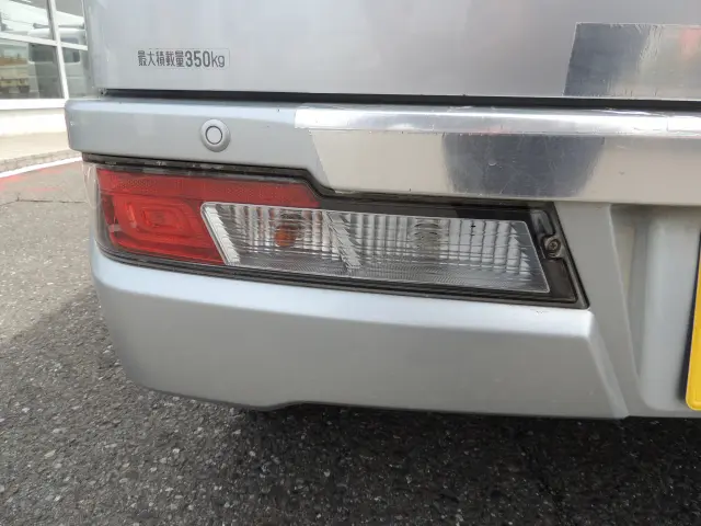 ダイハツ ハイゼットバン EBD-S321V(2WD)の写真19