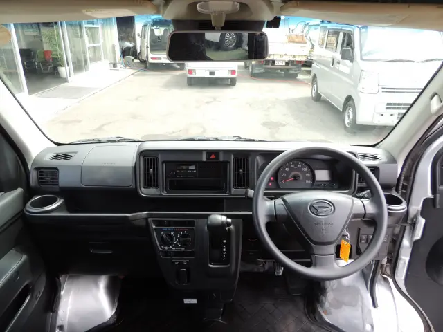 ダイハツ ハイゼットバン EBD-S321V(2WD)の写真36