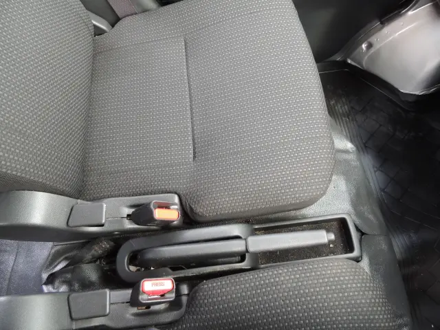ダイハツ ハイゼットバン EBD-S321V(2WD)の写真45