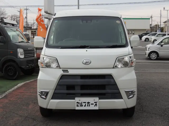 ダイハツ ハイゼットバン EBD-S321V(2WD)の写真2