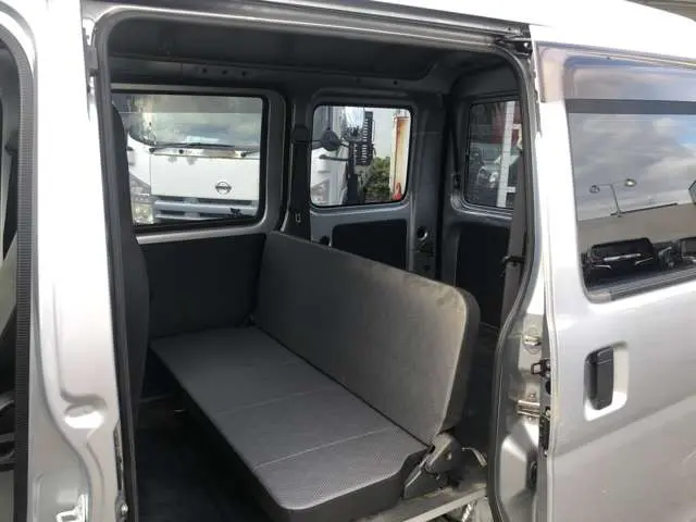 ダイハツ ハイゼットバン EBD-S321V(2WD)の写真21