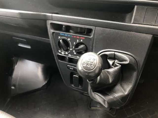 ダイハツ ハイゼットバン EBD-S321V(2WD)の写真33