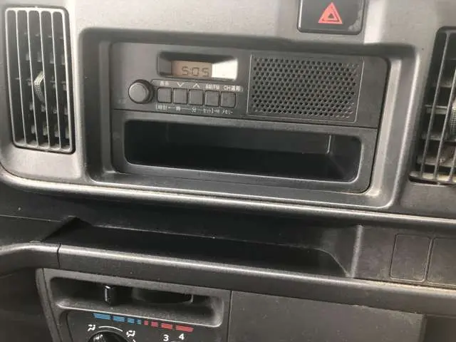 ダイハツ ハイゼットバン EBD-S321V(2WD)の写真35