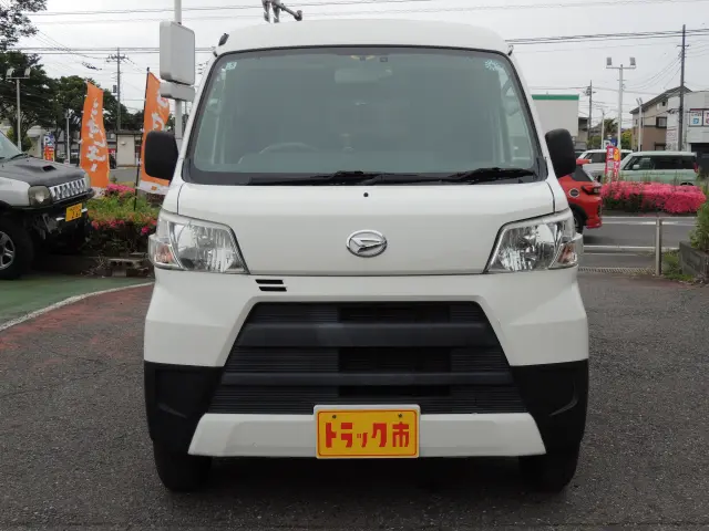 ダイハツ ハイゼットバン 3BD-S321V(2WD)の写真2