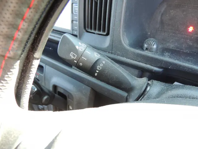 ダイハツ ハイゼットバン 3BD-S321V(2WD)の写真43