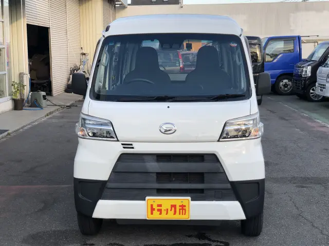 ダイハツ ハイゼットバン 5BD-S321V(2WD)の写真2