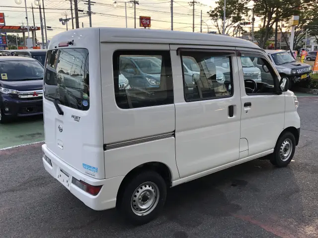 ダイハツ ハイゼットバン 5BD-S321V(2WD)の写真6