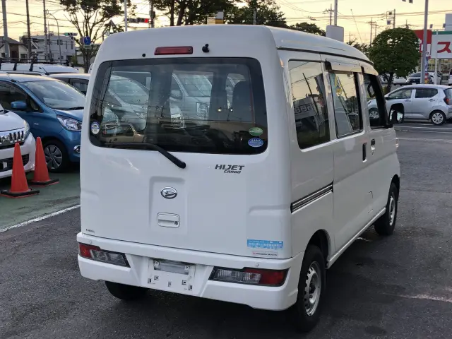 ダイハツ ハイゼットバン 5BD-S321V(2WD)の写真7