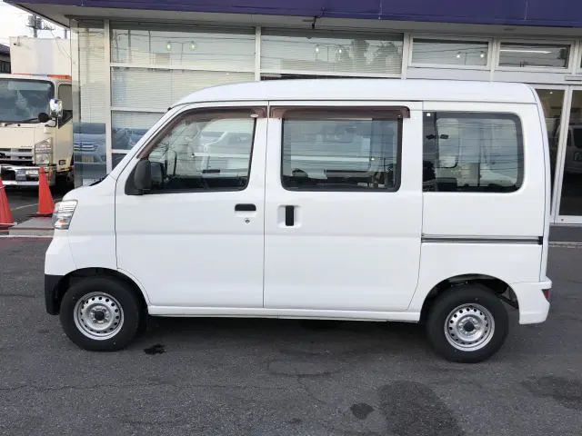ダイハツ ハイゼットバン 5BD-S321V(2WD)の写真11