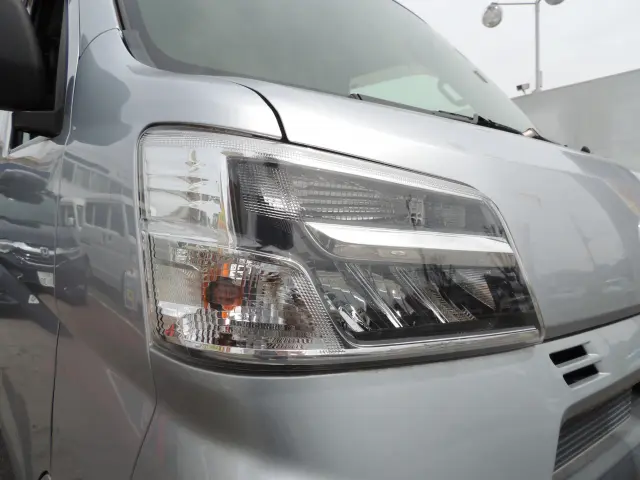 ダイハツ ハイゼットバン 3BD-S321V(2WD)の写真7