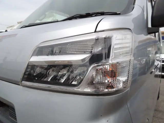 ダイハツ ハイゼットバン 3BD-S321V(2WD)の写真8