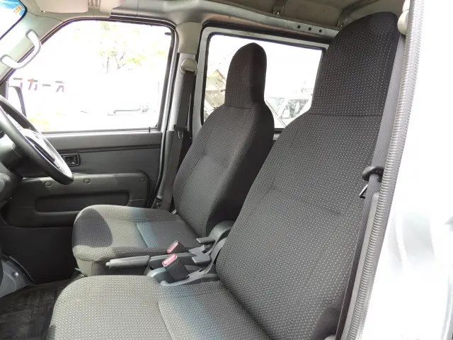 ダイハツ ハイゼットバン 3BD-S321V(2WD)の写真44