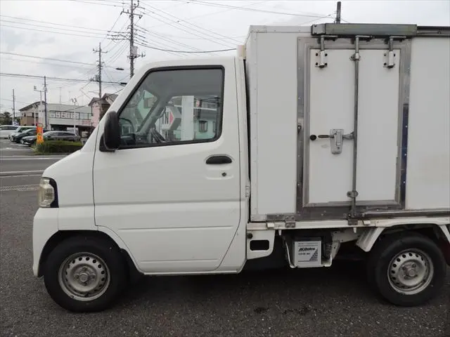 日産 クリッパートラック GBD-U71T(2WD)の写真19