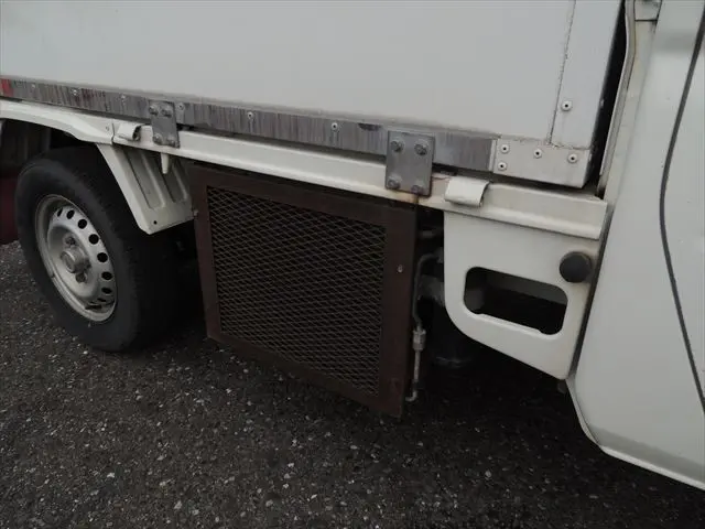 日産 クリッパートラック GBD-U71T(2WD)の写真23