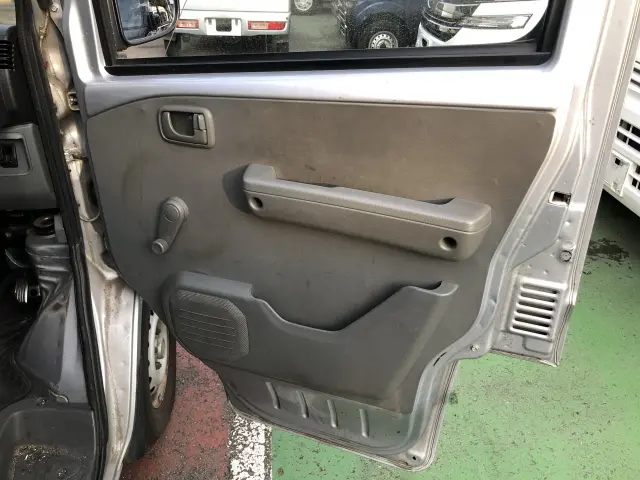 日産 クリッパーバン GBD-U71V(2WD)の写真22