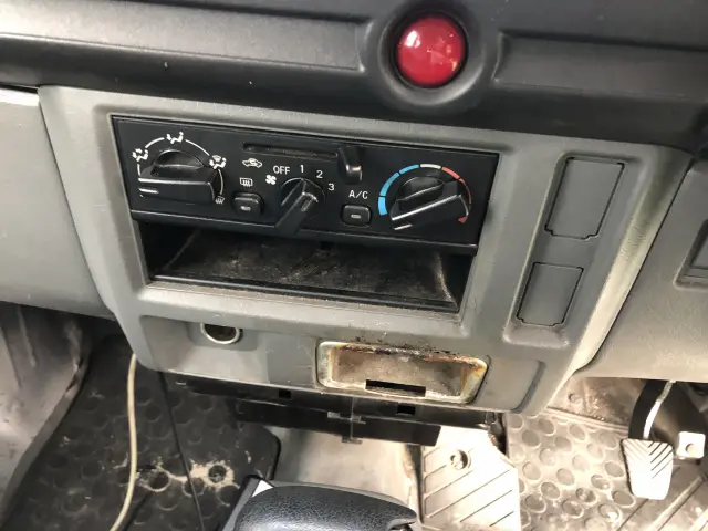 日産 クリッパーバン GBD-U71V(2WD)の写真39
