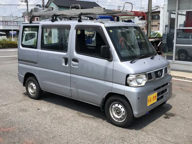日産 クリッパーバン GBD-U71V(2WD)の写真4