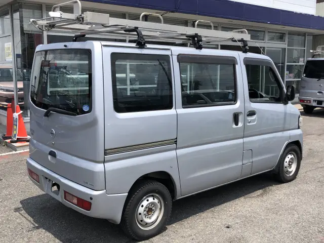 日産 クリッパーバン GBD-U71V(2WD)の写真6