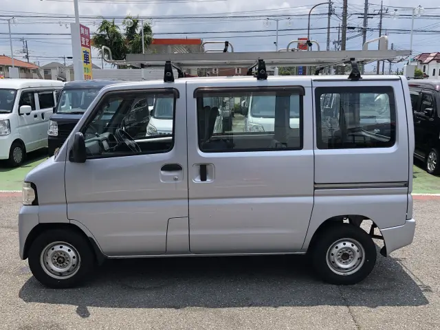 日産 クリッパーバン GBD-U71V(2WD)の写真11