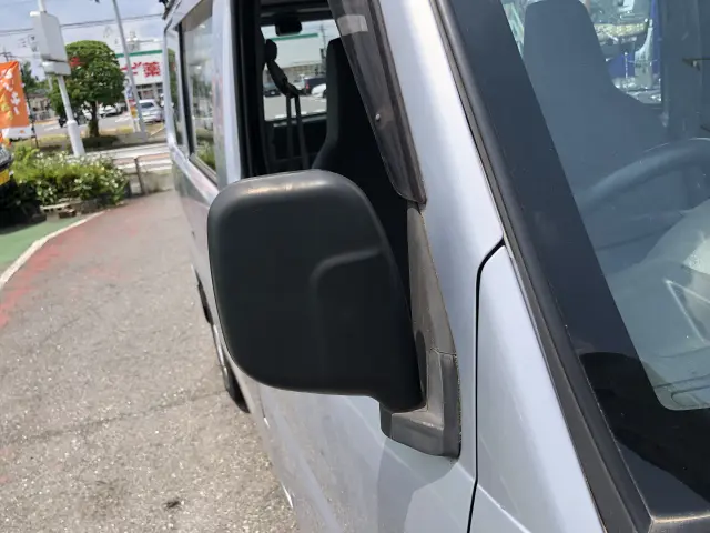 日産 クリッパーバン GBD-U71V(2WD)の写真15