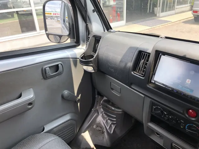 日産 クリッパーバン GBD-U71V(2WD)の写真49